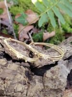 Boucles d’oreilles dorées 4 anneaux & étoiles strassées – Image 5