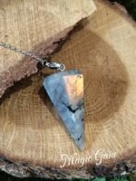 Pendule labradorite arc en ciel créée par magic gaïa