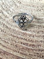 Bague noeud de sorcière en acier inoxydable – Image 3