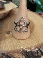Bague triquetra