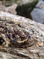 Bracelet doré chaîne fine perles lapis lazuli – Image 3