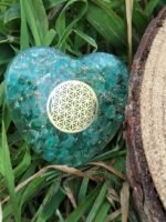 Coeur en orgonite aigue marine fleur de vie – Image 4