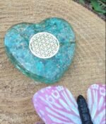 Coeur en orgonite aigue marine fleur de vie – Image 5