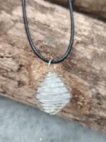 Pendentif amas de quartz - cristal de roche