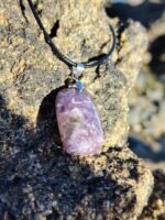 Pendentif lépidolite
