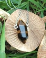 Pendentif pointe oeil de tigre