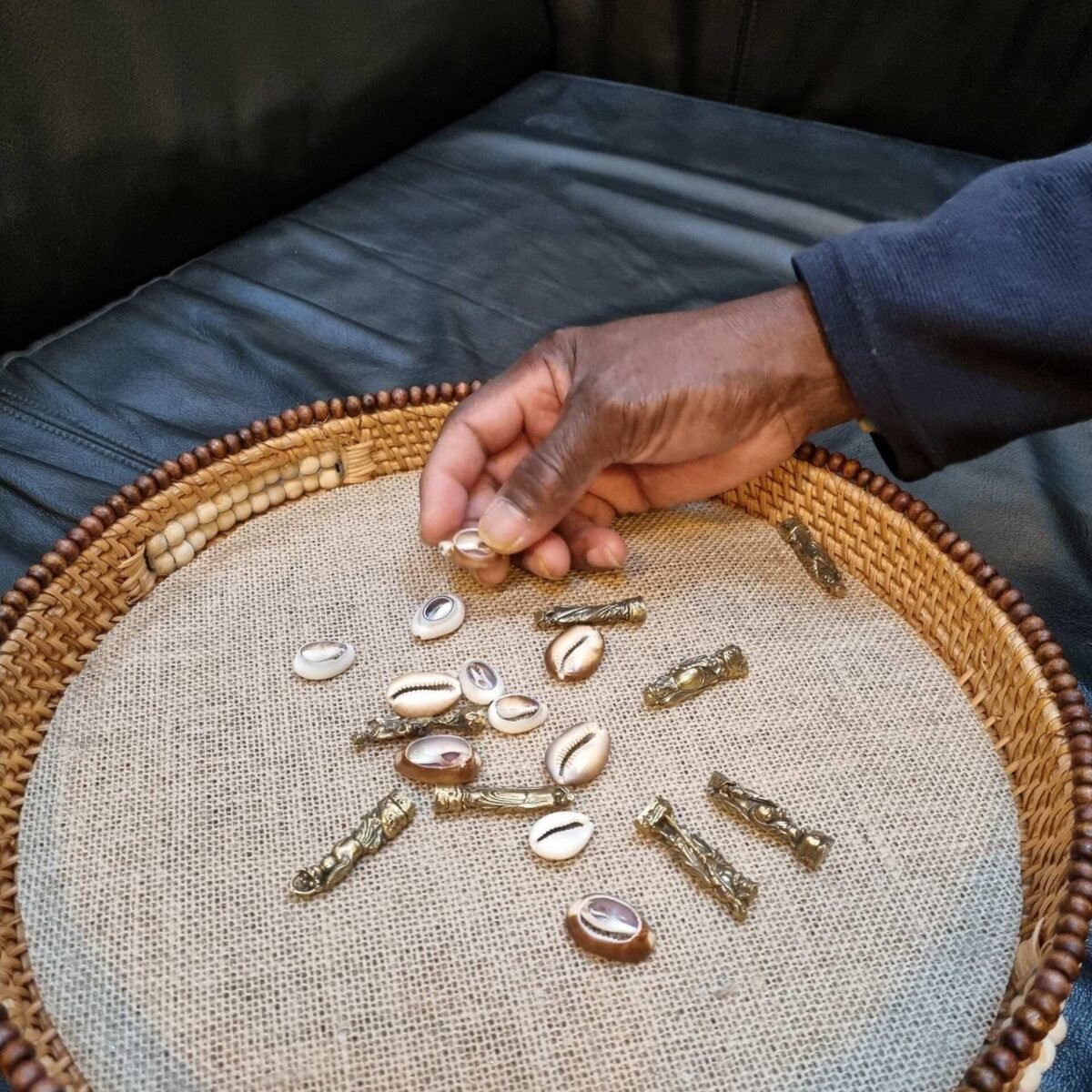 Voyance avec les Cauris, coquillages sacrés